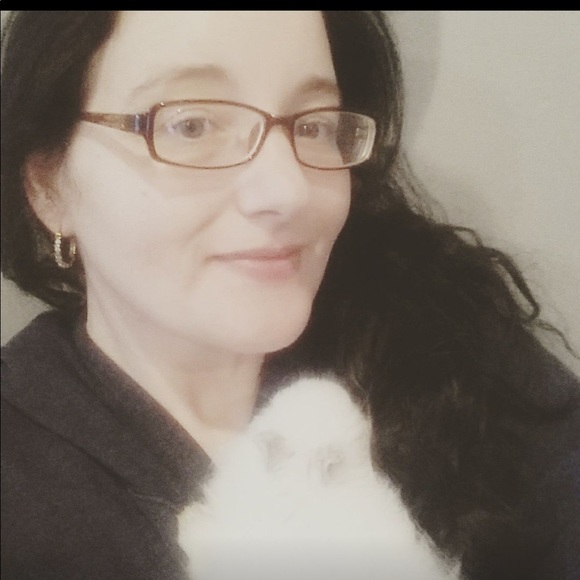 Meet your Posher Dawn - Picture 7 of 9